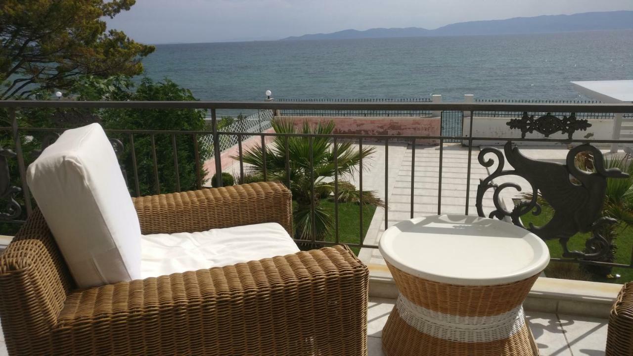 Marry'S House Villa Kariani Exterior photo